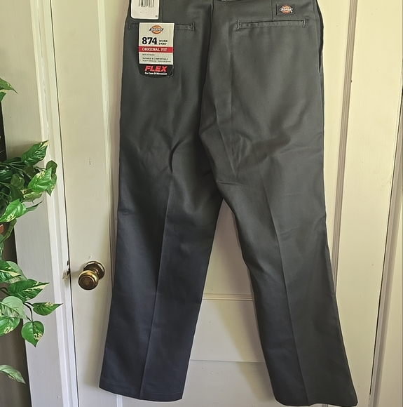 Dickies Mens 874 32x30 Original Fit Flex Dark Gray Straight Leg Work Pants - Picture 2 of 7